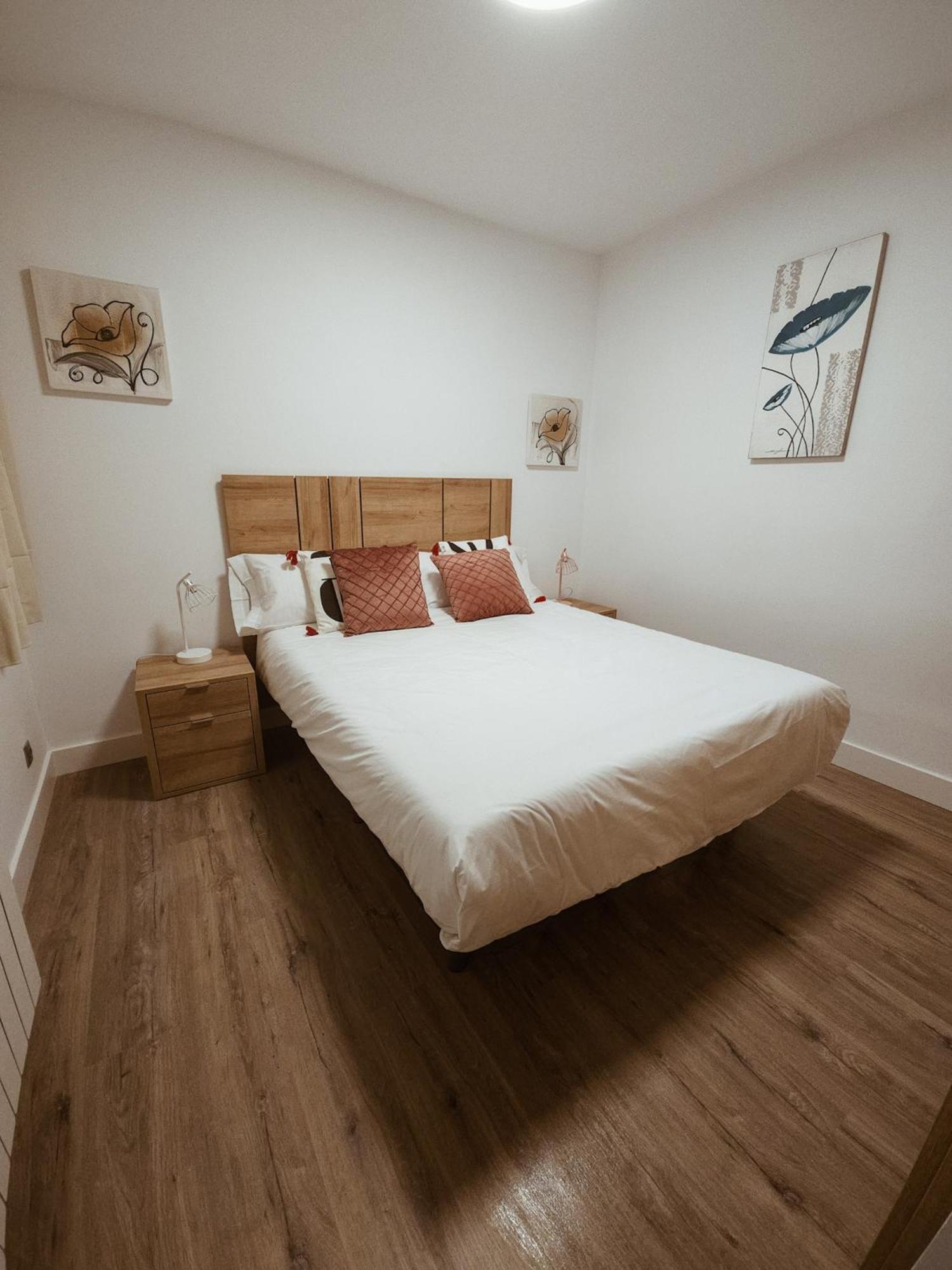 Duplex Labradores Centro 8pax, Parking Incluido * Logroño